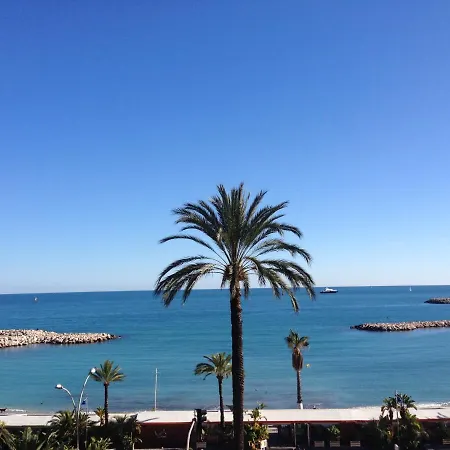 Apartment Le Marly